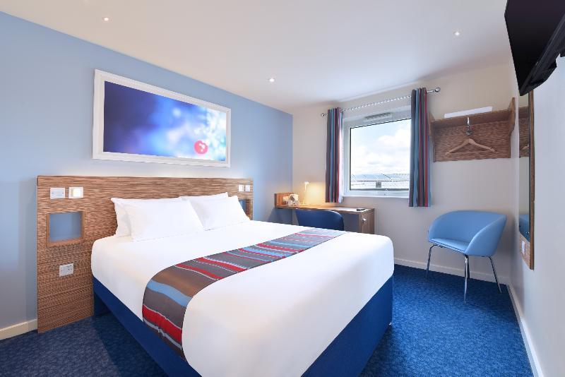 Travelodge London Richmond Central Экстерьер фото